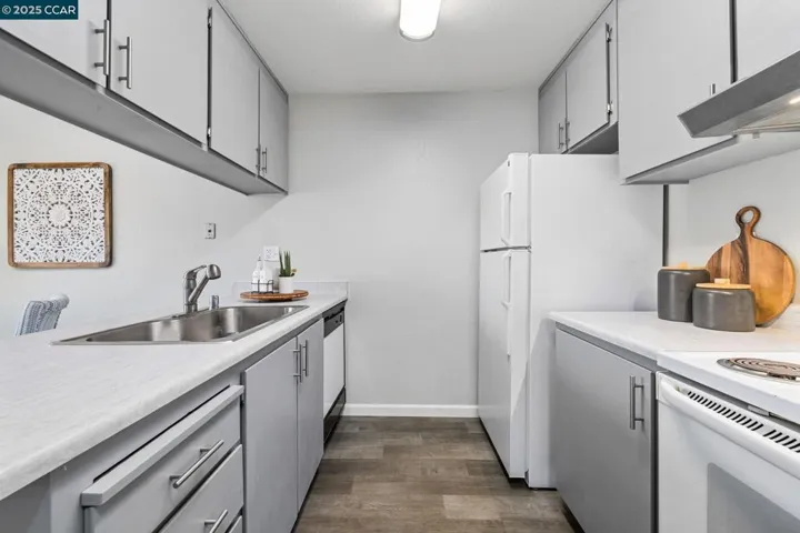 6452 Meadow Pines Ave, Rohnert Park, California 94928