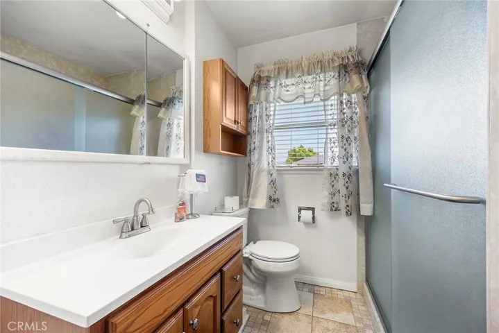 Full bathroom