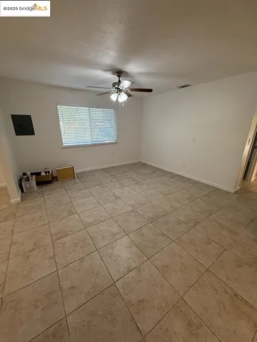 502 Macarthur St, Sacramento, California 95838