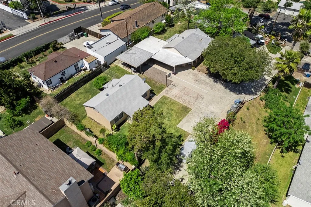 418 W Olive Avenue, La Habra, California 90631 home-pic-3