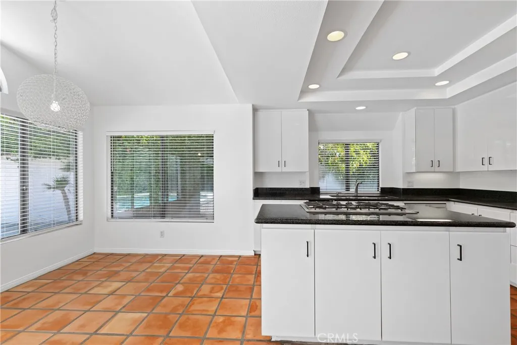 75 San Marino Circle, Rancho Mirage, California 92270 home-pic-14