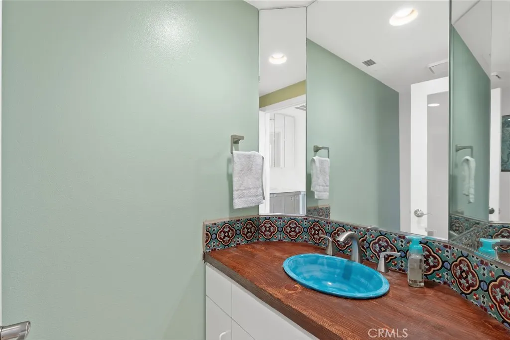75 San Marino Circle, Rancho Mirage, California 92270 home-pic-32