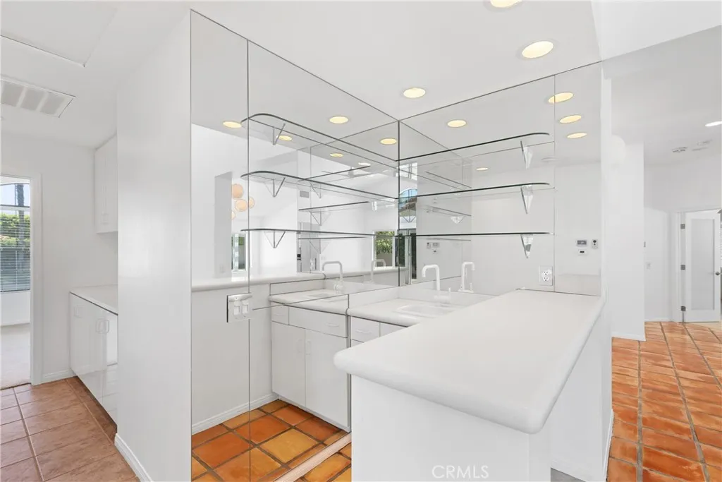 75 San Marino Circle, Rancho Mirage, California 92270 home-pic-21