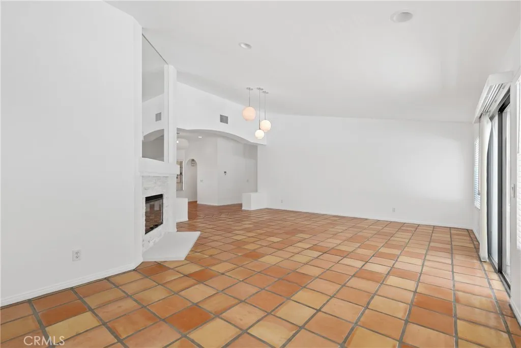 75 San Marino Circle, Rancho Mirage, California 92270 home-pic-13
