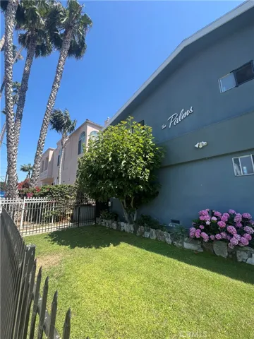 412 W Queen Street, Inglewood, California 90301