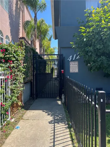 412 W Queen Street, Inglewood, California 90301