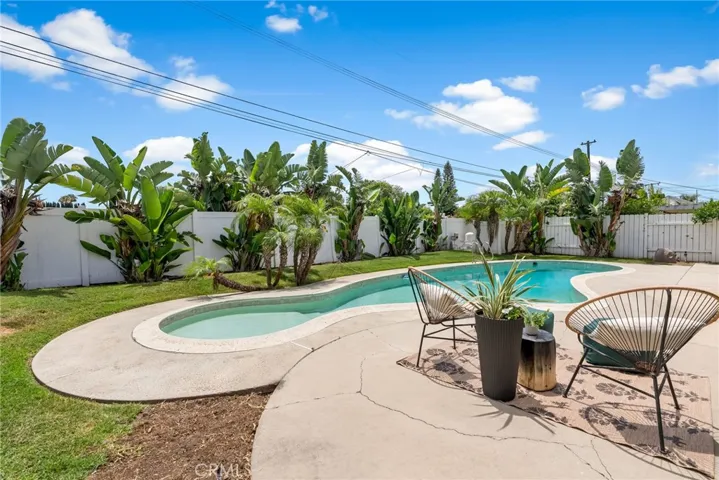 13332 Diamond Head Drive, Tustin, California 92780
