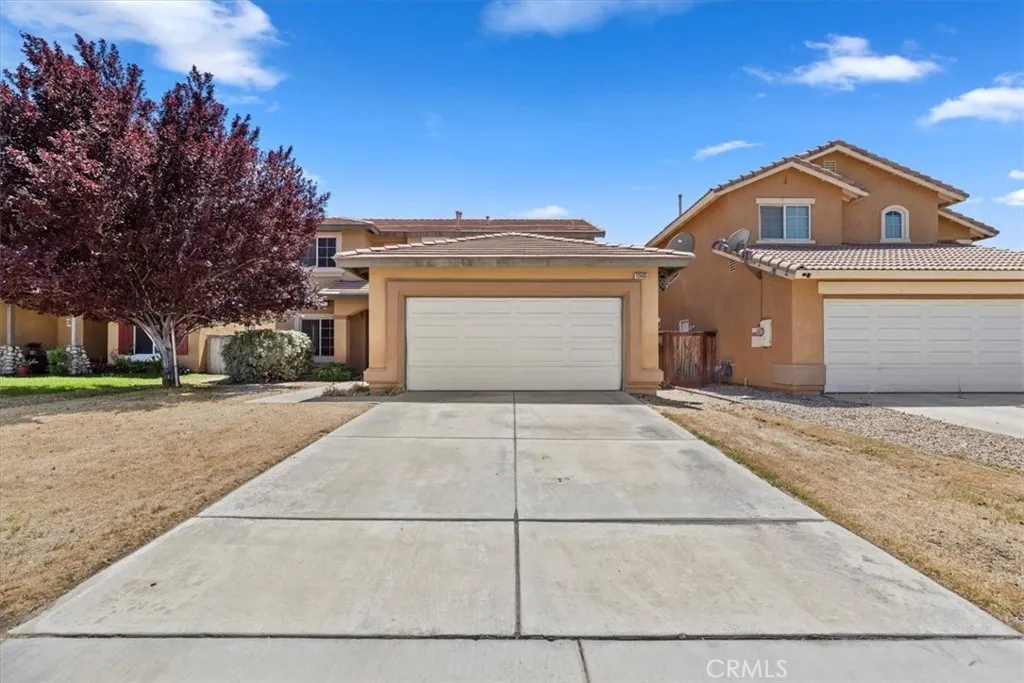 12405 Firefly Way, Victorville, California 92392 home-pic-2