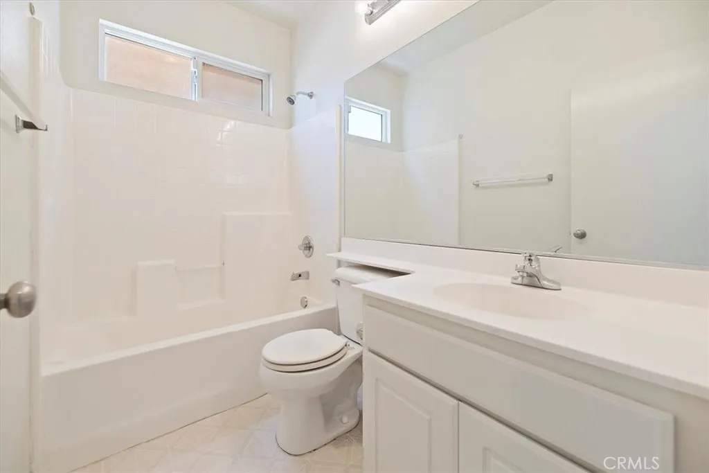 12405 Firefly Way, Victorville, California 92392 home-pic-17