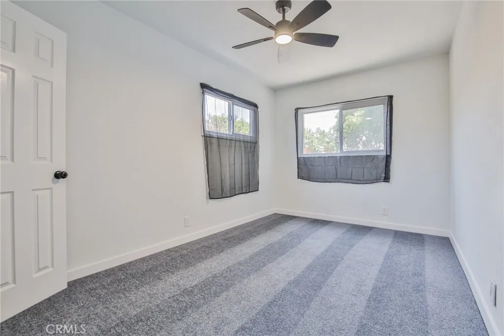 1964 E 114th Street, Los Angeles, California 90059 home-pic-19