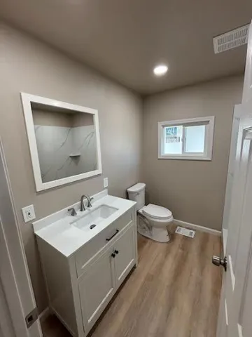 255 E Bolivar Street, Salinas, California 93906