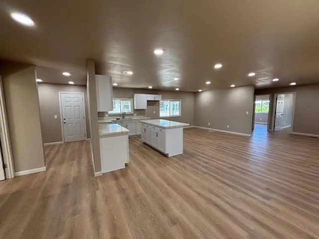 255 E Bolivar Street, Salinas, California 93906
