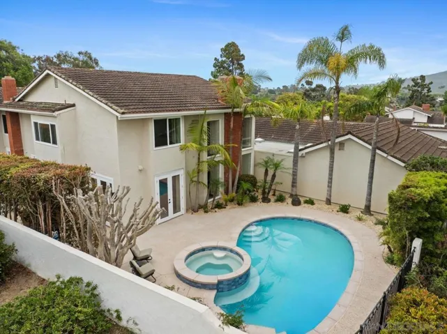 8206 Caminito Lacayo, La Jolla, California 92037