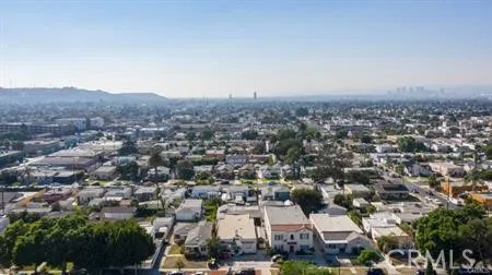 3025 Edgehill Drive, Los Angeles, California 90018 home-pic-23