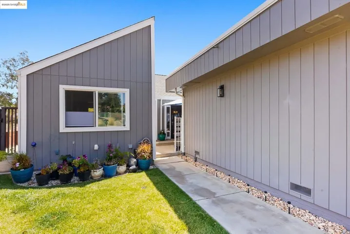 2081 Sand Point Rd, Discovery Bay, California 94505