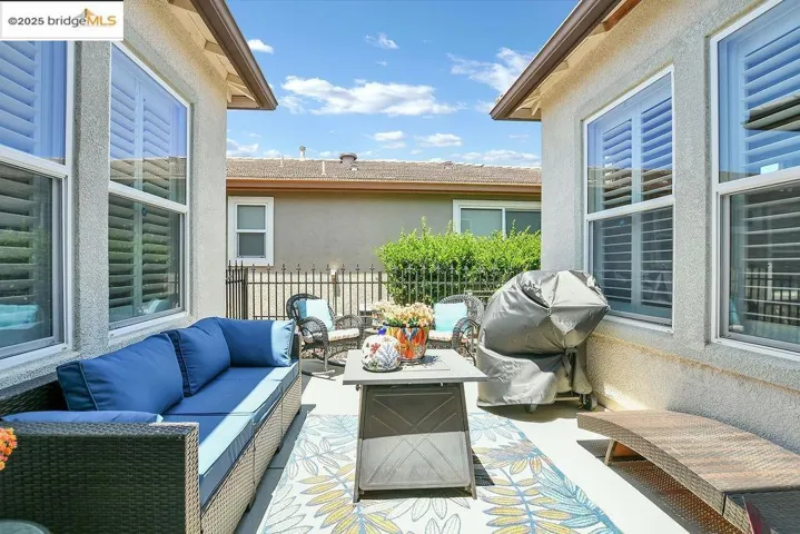 1017 Diamante, Rio Vista, California 94571