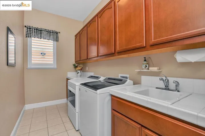 1017 Diamante, Rio Vista, California 94571