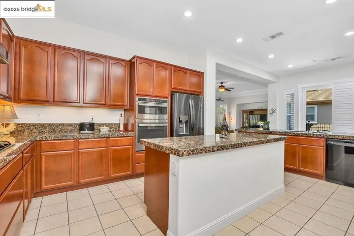 1017 Diamante, Rio Vista, California 94571