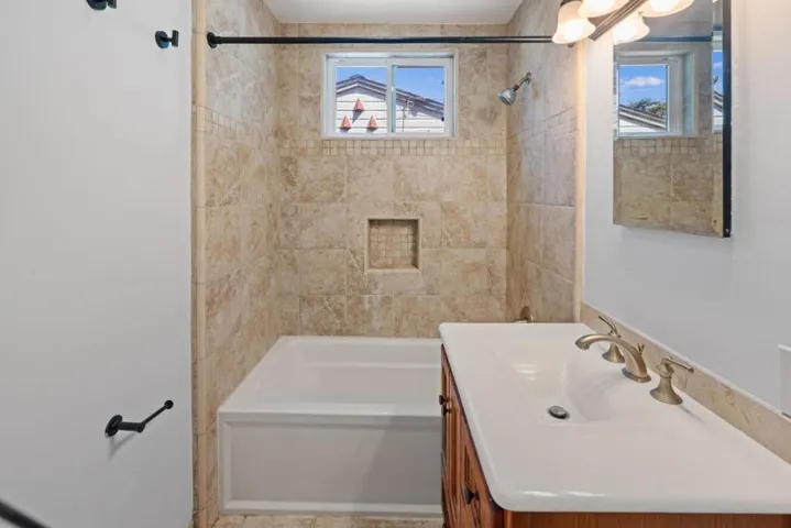 954 Seapalm Avenue, Pacific Grove, California 93950