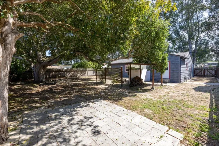 954 Seapalm Avenue, Pacific Grove, California 93950