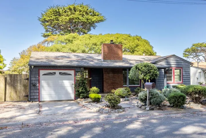 954 Seapalm Avenue, Pacific Grove, California 93950