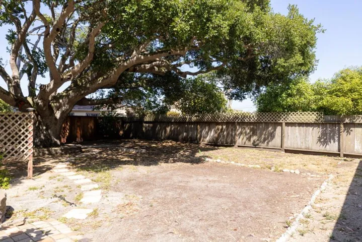 954 Seapalm Avenue, Pacific Grove, California 93950