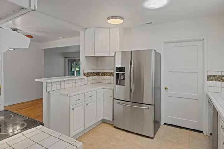 954 Seapalm Avenue, Pacific Grove, California 93950