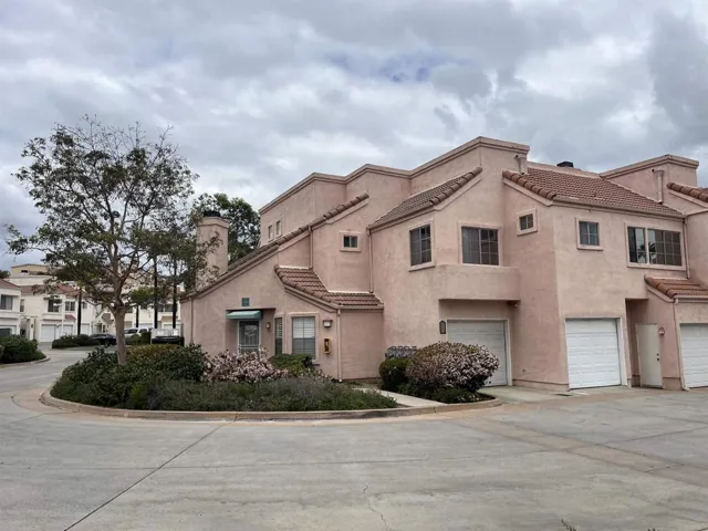 12057 Calle De Leon 32, El Cajon, California 92019