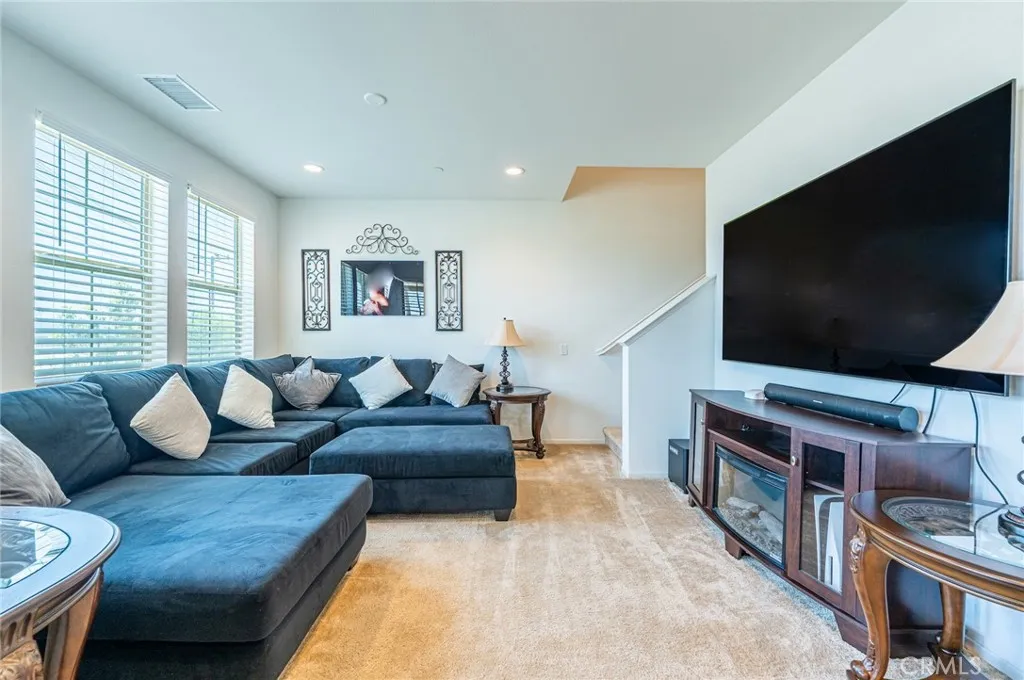 8369 Spirit Street, Chino, California 91708 home-pic-4