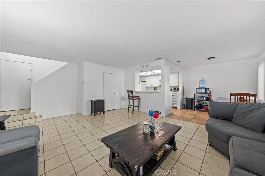 430 Anderwood Court 24, Pomona, California 91768 home-pic-7