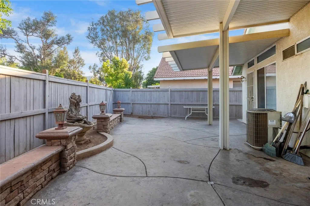 25683 Hillman Court, Menifee, California 92586 home-pic-3