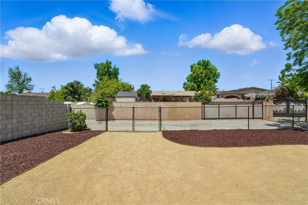 1717 Norval Street, Pomona, California 91766 home-pic-35