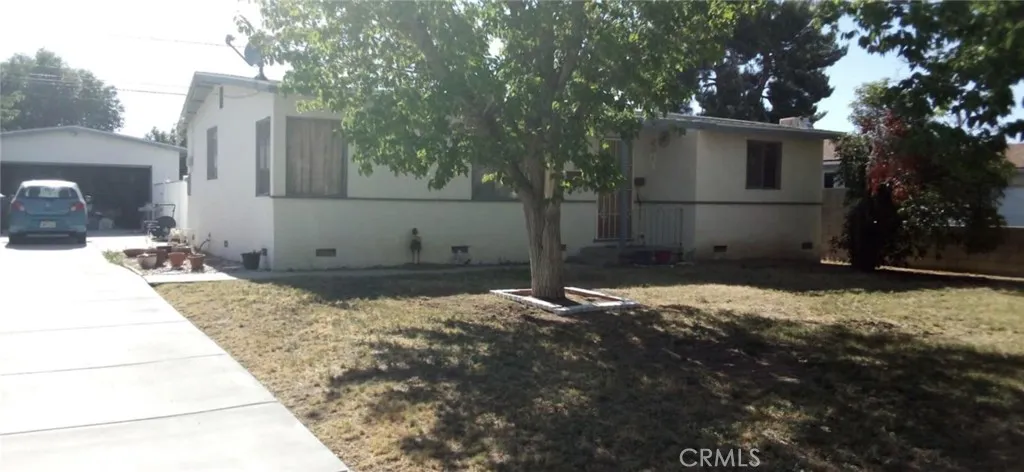 45417 11th St W, Lancaster CA 93534