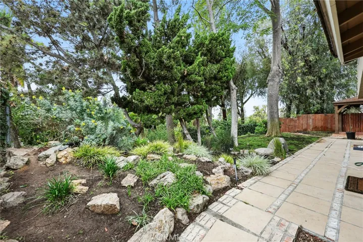 1928 Peninsula Verde Drive, Rancho Palos Verdes, California 90275