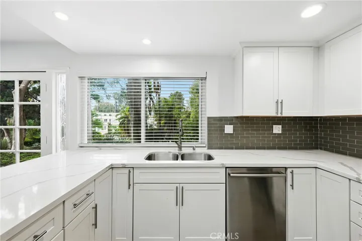 1928 Peninsula Verde Drive, Rancho Palos Verdes, California 90275