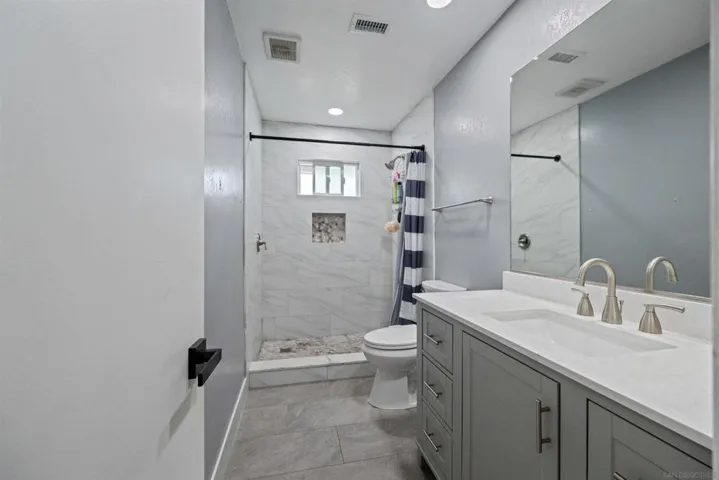 Hall Bathroom