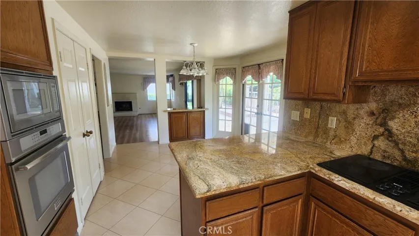 1925 Paseo La Paz, Pomona, California 91768
