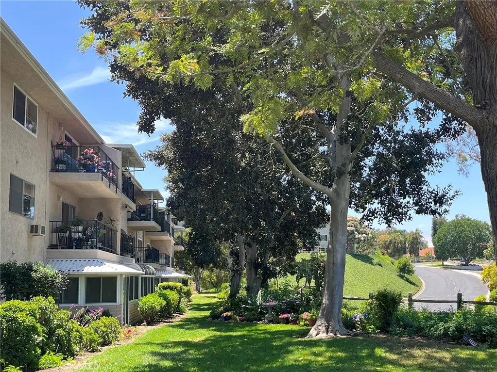 5368 Algarrobo 2f, Laguna Woods, California 92637 home-pic-18