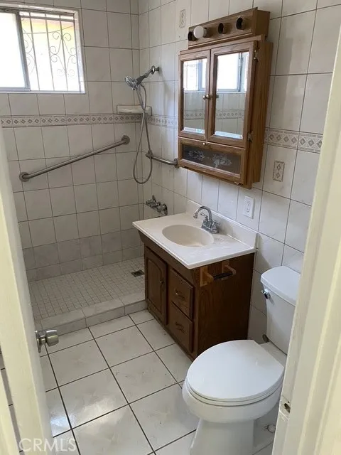 4100 Clara Street, Cudahy, California 90201 home-pic-33