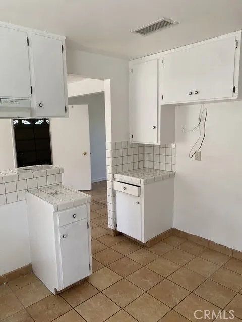 4100 Clara Street, Cudahy, California 90201 home-pic-11