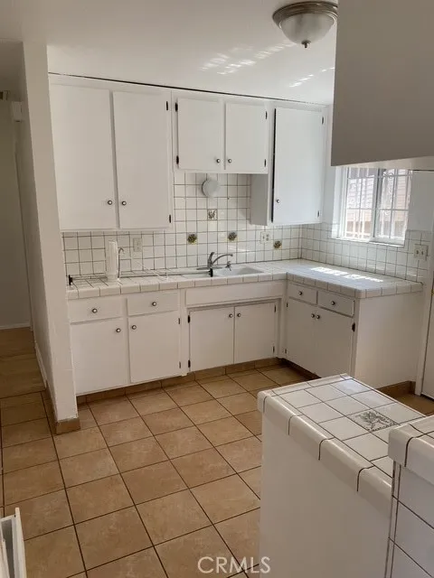 4100 Clara Street, Cudahy, California 90201 home-pic-10