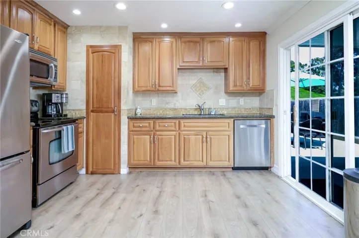 19851 Ridgewood Place, Yorba Linda, California 92886