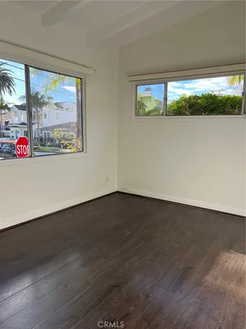 3300 Seaview Avenue, Corona Del Mar, California 92625
