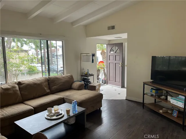 3300 Seaview Avenue, Corona Del Mar, California 92625