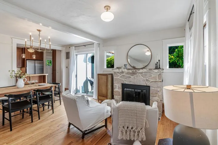 501 7th Street, Pacific Grove, California 93950