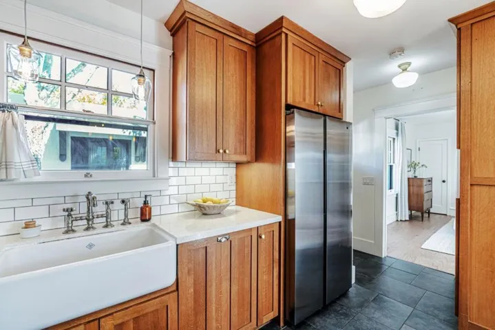 501 7th Street, Pacific Grove, California 93950