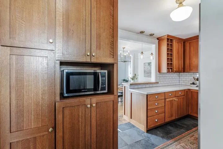 501 7th Street, Pacific Grove, California 93950