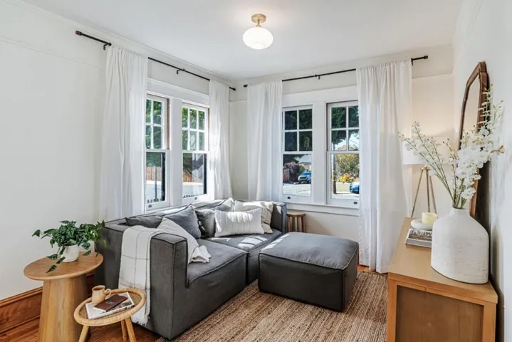 501 7th Street, Pacific Grove, California 93950