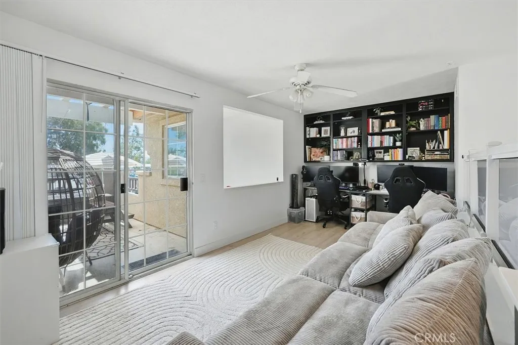 23926 Arroyo Park Drive 123, Valencia, California 91355 home-pic-30