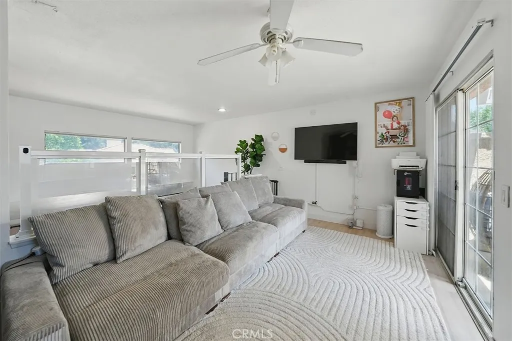 23926 Arroyo Park Drive 123, Valencia, California 91355 home-pic-31